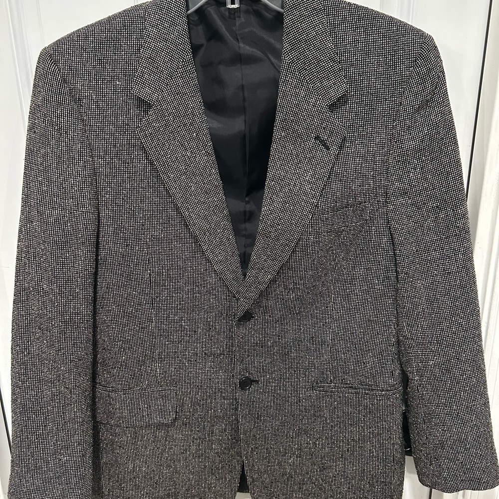 Barrington 100% Silk Sportcoat Men’s 44R Two Button Single Vented black/white